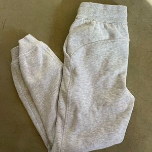 Lululemon Scuba Joggers!